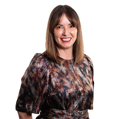 Raechel Paris, Executive General Manager Governance Raechel Paris, Executive General Manager Governance